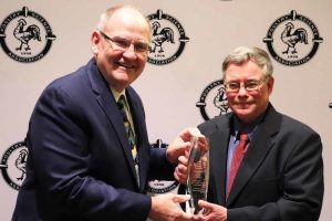 Dr. Steven Ricke Receives 2023 Poultry Science Association Distinguished Poultry Industry Career Award